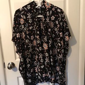 *Brand New* Ardene Floral Kimono